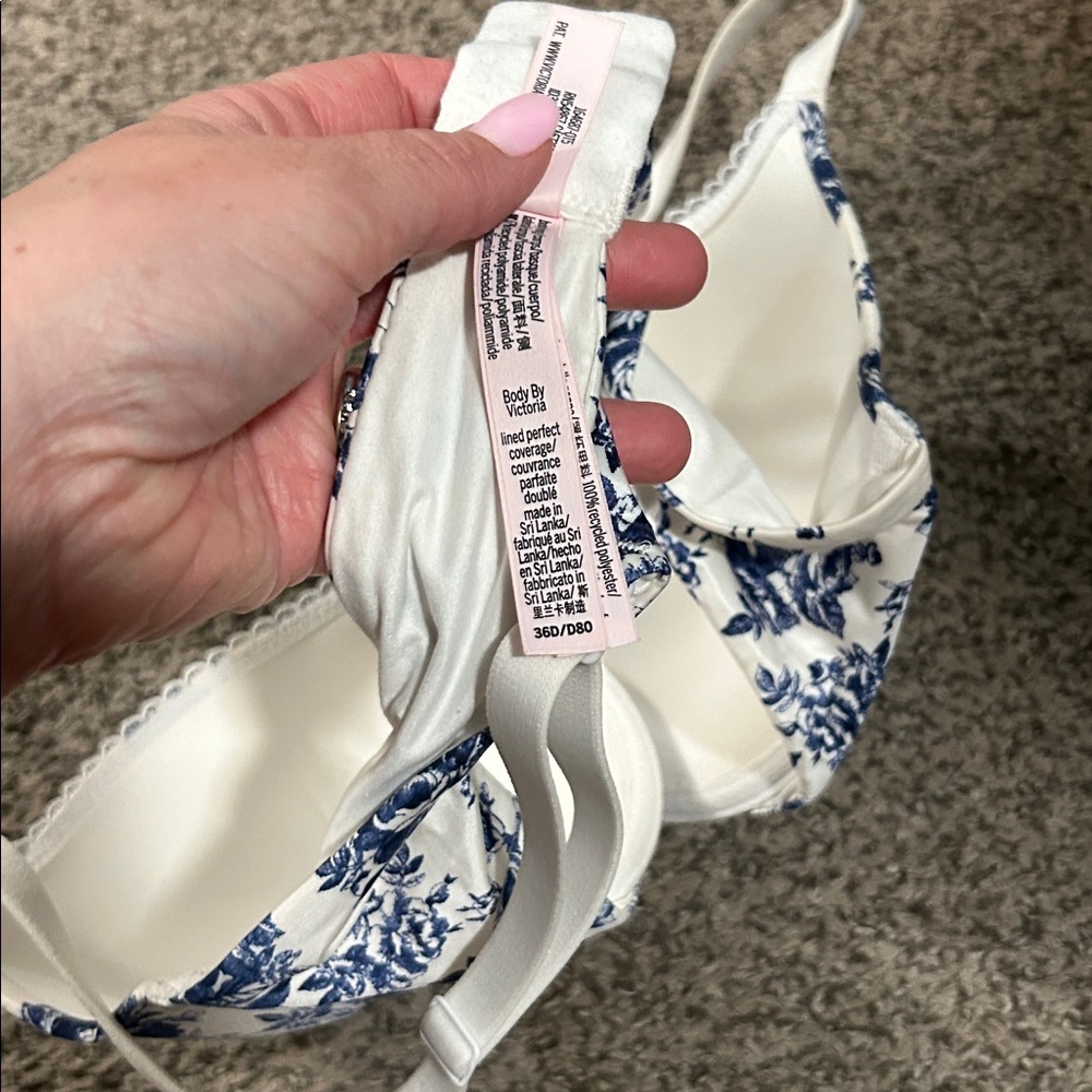 Victoria's Secret Blue Floral perfect coverage body by Victoria bra - Picture 3 of 4